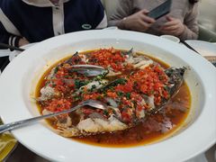 老坛自制剁椒蒸鱼头-湘桂人酒楼(西便门店)
