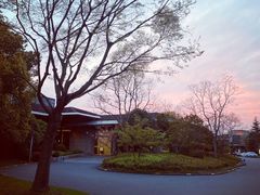 -上海怡沁园度假酒店