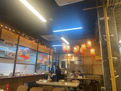 -丽丽三鲜螺蛳粉(田林路店)