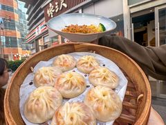 -馋三尺蟹粉小笼(人民广场店)