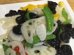 莲塘五秀-宏记广东客家菜(丰汇店)