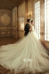 -苏菲亚婚纱摄影