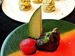 香酥小牛肉（位上）-醉东Oriental House(静安嘉里中心店)