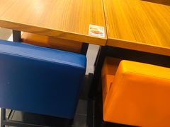 -阿香米线(大唐西市大润发店)