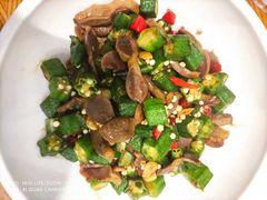 -黄泥岗·地道湖北菜(奥特莱斯店)