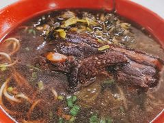 -小龙大肉面馆