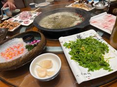 -景明轩•养生酸汤鱼火锅 云贵鲜菌 现舂野果酸汤(王寨小区店)
