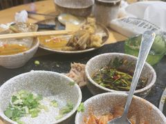 -顶顶汤火牛排火锅·经典铜锅涮肉