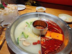 -佬土鹅肠火锅(解放路店)