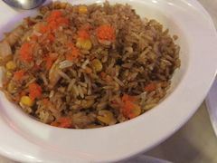 -樱花里音乐餐吧·牛扒椰子鸡(东圃店)