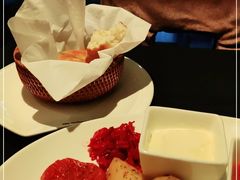 -Efes Turkish & Mediterranean Cuisine 艾菲斯餐厅(陆家嘴店)