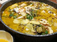 -山城外·非遗酸菜鱼(财富中心店)