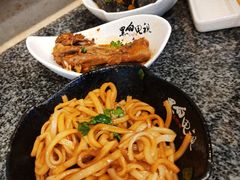 -黑白电视长沙小吃(美林M·LIVE天地东座店)