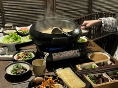 -汤宴·参须肚包鸡(南京路店)