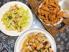 辣炒肥蛤-旺角小渔村·海肠捞饭开创者(环山路店)