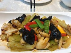 -万龙洲海鲜(大兴绿地缤纷城店)