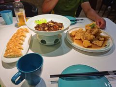 -车之谷·汽车文化主题餐厅(汽开店)