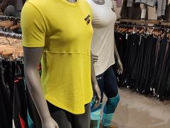 -UNDER ARMOUR(八达岭奥莱店)