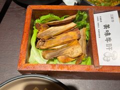 -芸鲜季·云南野生菌餐厅· 云南风物味研社(闵行店)