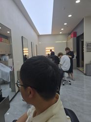 -川和潮人漂色·烫染·接发