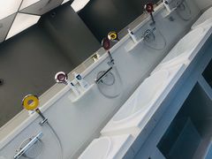 -龙格亲子游泳·水育早教运动中心(绿城店)