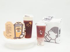 -喜茶(深圳海岸城店)