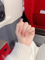 -UN·桃喜日系美睫美甲