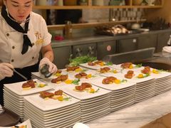 -雍和会海鲜姿造自助(湖东路店)