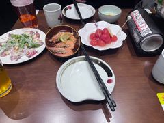 -8PINTS八品脱·日料·烧鸟·精酿小酒馆(莘庄店)