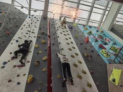 -魔岩攀登(南京东路店)