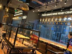 面包甜点陈列柜-酵墅·手感烘焙(印象汇店)