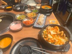 -香猪坊韩国烤肉专属门店(魏公村店)