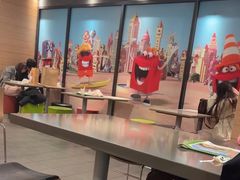 -麦当劳(卫星广场店)