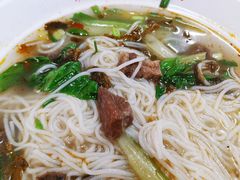 牛肉米线-钟方模白家肥肠粉(春熙店)