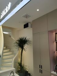 点击看大图 -MINX名珂斯·烫染形象设计