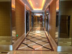 -乐界KTV(虹桥中心店)