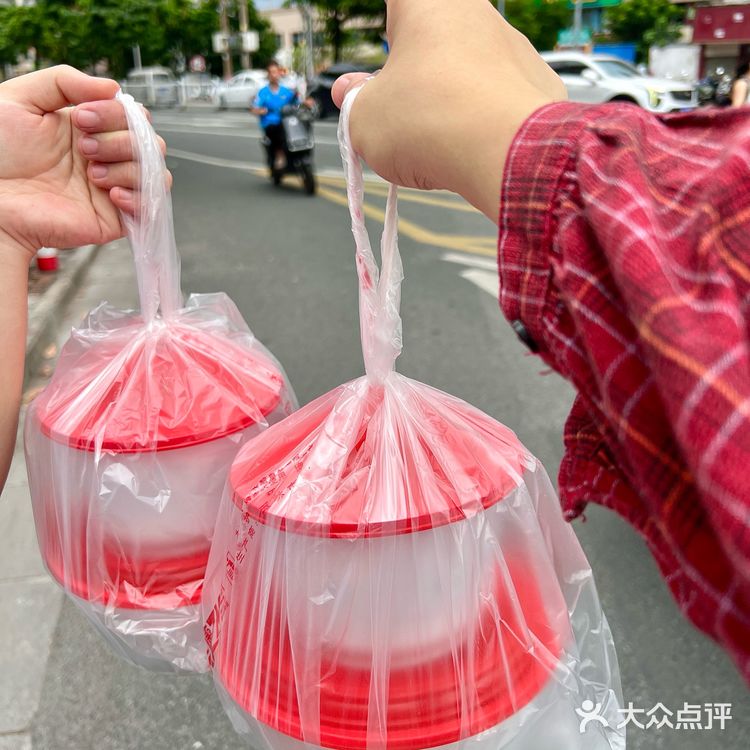 南宁！！东葛路辣卤！！快去快去！！！