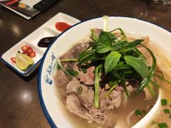 越南火车头汤河粉-美奈小馆·越南料理(中航城君尚购物中心店)