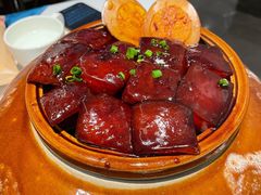 紫砂红烧肉-松鹤楼·非遗·苏帮菜(融科店)