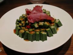 黑椒牛肉拼秋葵-将相和·海鲜蒸饺大连菜