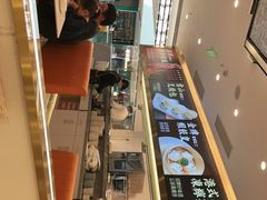-香港新曜记·粤菜点心(滨江宝龙店)