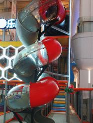 -星际乐园(红博中央公园店)