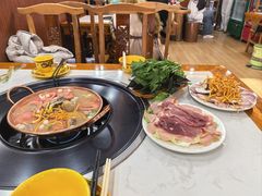 -藏味八珍特色火锅