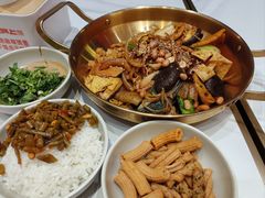 -阿上阿上麻辣香锅&麻辣烫(朝阳蓝色港湾店)