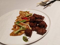 -Yan Ting 宴庭中餐厅(上海静安瑞吉酒店)