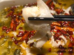 -江湖情酸菜鱼(万菱汇店)
