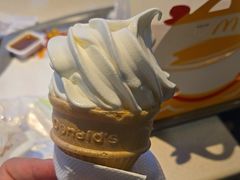 -麦当劳(常山服务区得来速店)