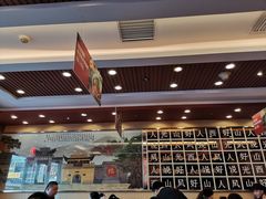 -顺溜·手工刀削面·黑金店(铜锣湾店)
