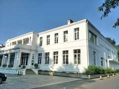 -南京双门楼宾馆(盐仓桥地铁站阅江楼店)