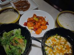-韵秋荷(宝山龙湖天街店)